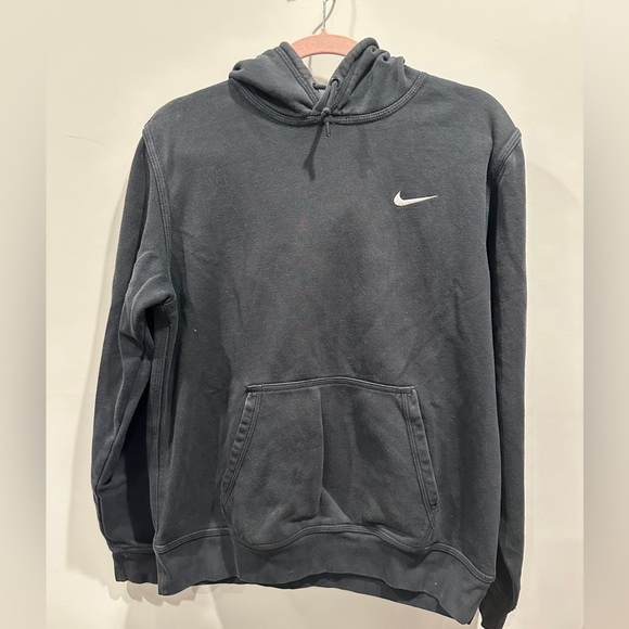 Nike Other - Nike sweatshirt hoodie